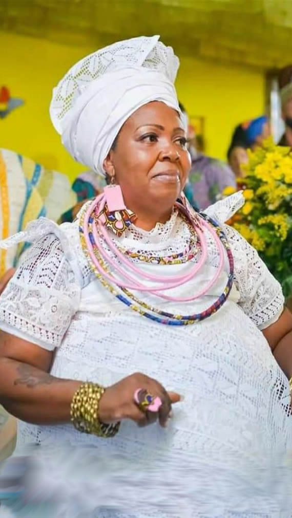 Mãe Baiana de Lúcifer